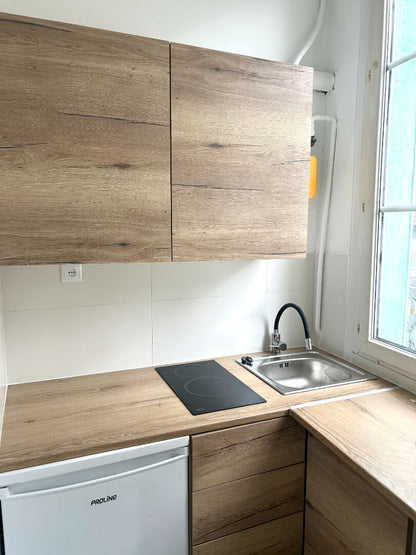 LOCATION APPARTEMENT T1 RUE PIERRE SEMARD CHATILLON  - 800 CC