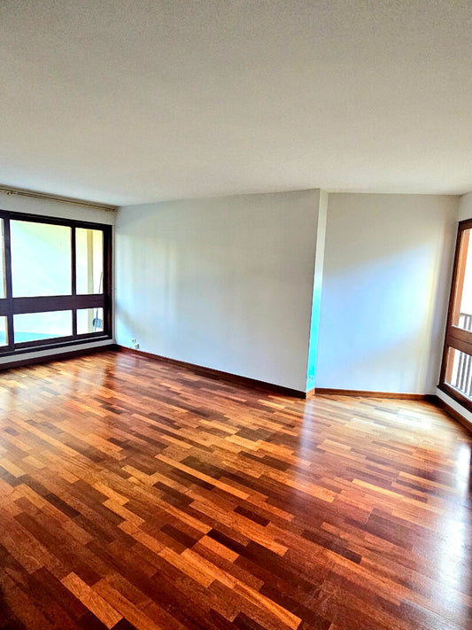 1 square raphaël, 78150 Le chesnay rocquencourt
