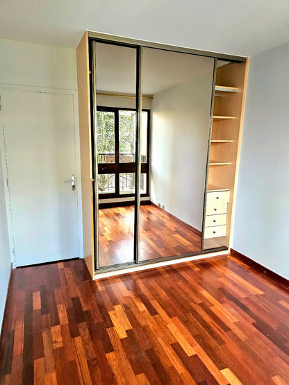 LOCATION APPARTEMENT VIDE- 65M² -  SQUARE RAPHAEL - PROCHE PARLY 2 WESTFIELD CENTRE COMMERCIALE  -1420 CC