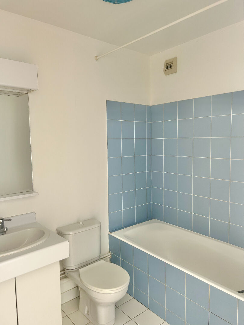 33 rue adam ledoux, 92400 Courbevoie